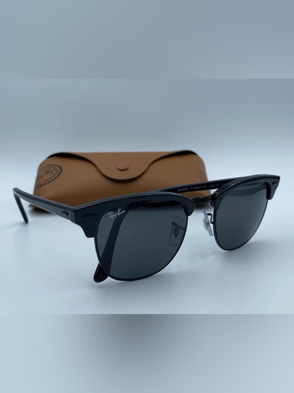 Ray-Ban clubmaster 51mm RB3016